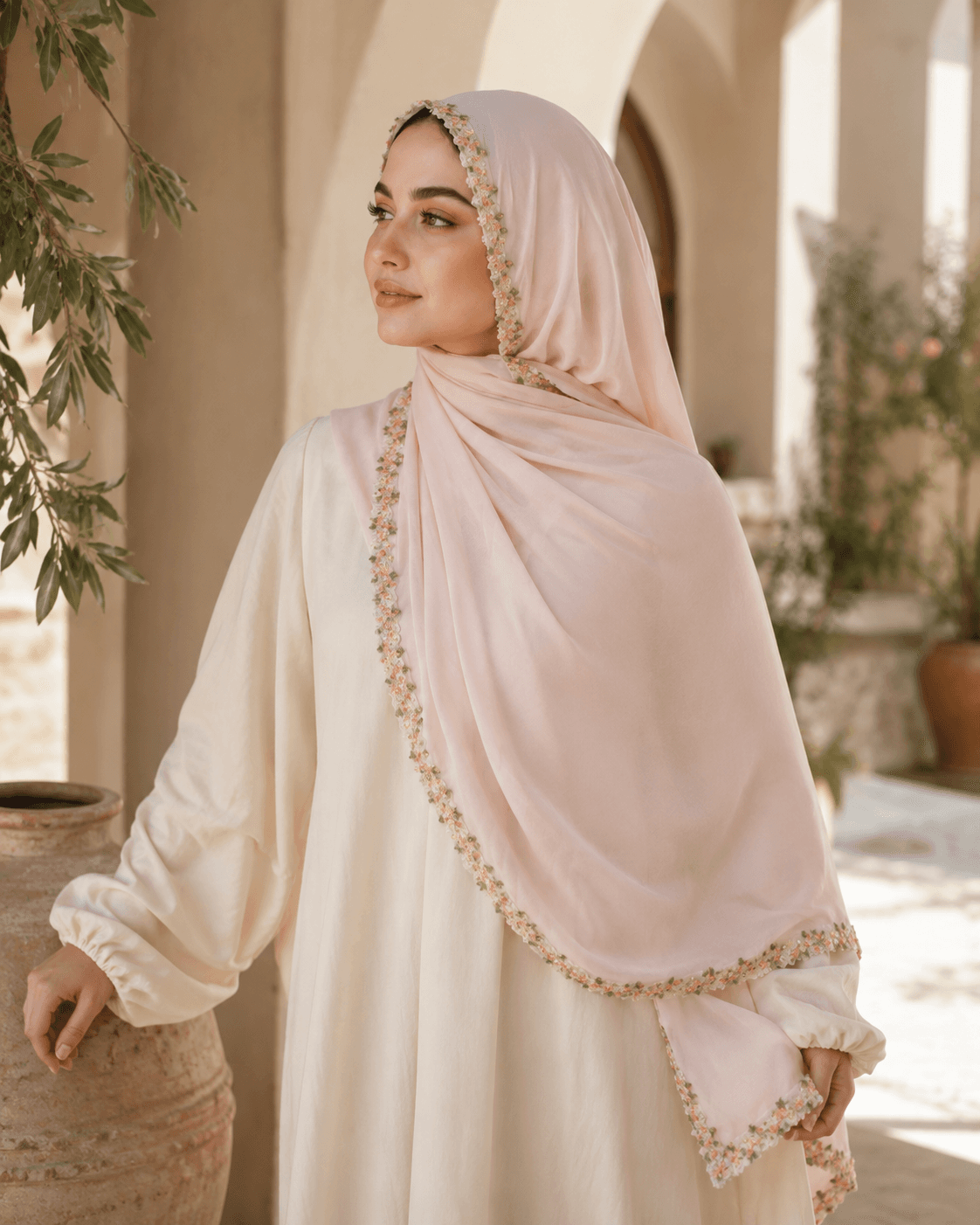 Modal Trim Hijab — Wide Jacquard Border, Artisan Weave Collection — Modal Trim hijab, 50 pcs MOQ, OEM/ODM wholesale | QIUYAN — view 2