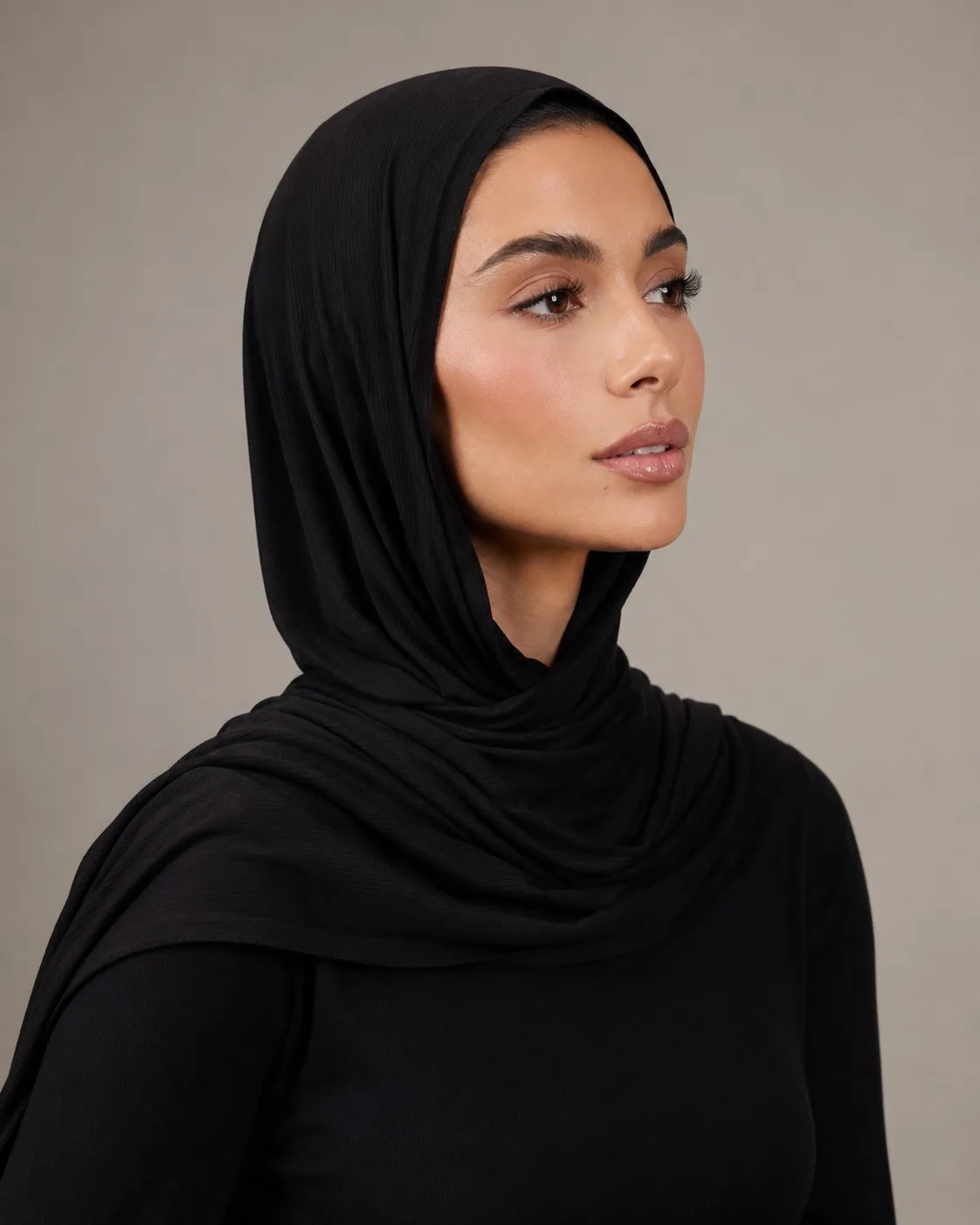 Private Label Cotton Jersey Hijab — Wholesale Solid Black, OEM Manufacturer | Essential Everyday Collection — Mercerized Cotton Jersey hijab, 50 pcs MOQ, OEM/ODM wholesale | QIUYAN — view 1