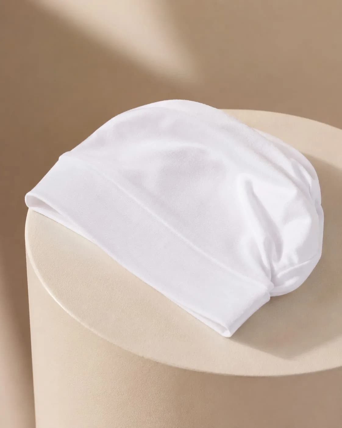 Jersey Hijab Undercap Wholesale — OEM Manufacturer | Stretch-Fit Non-Slip Cap, Solid White — Cotton Jersey / Spandex hijab, 50 pcs MOQ, OEM/ODM wholesale | QIUYAN — view 5